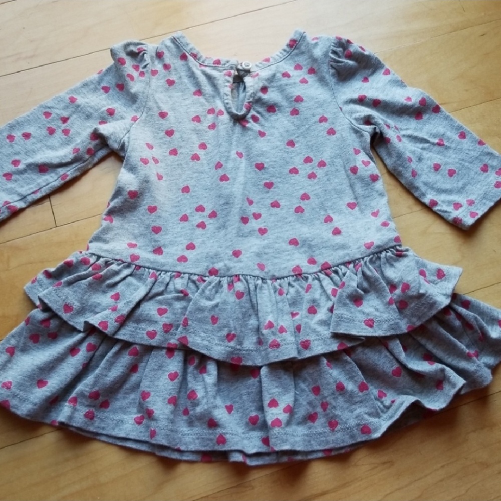 3/$10 GAP Heart Ruffle Dress - Picture 4 of 7